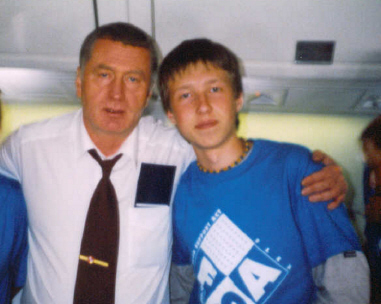 ya_i_zhirinovskii.jpg (73926 bytes)